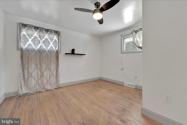 1837 OLD SPRING VALLEY RD, Reading, PA 19604