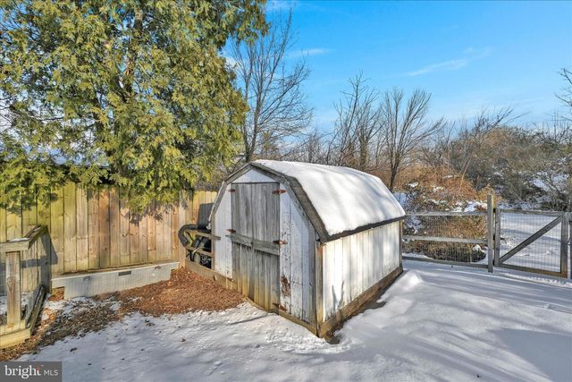 1837 OLD SPRING VALLEY RD, Reading, PA 19604