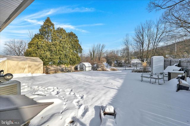 1837 OLD SPRING VALLEY RD, Reading, PA 19604