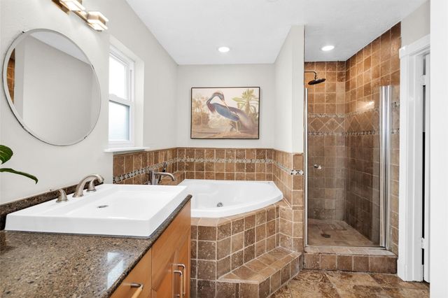 1417 S Heron Drive, Seabrook, TX 77586