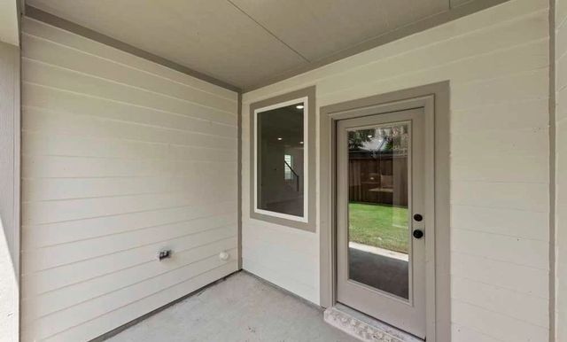 2557 Lost Maples Lane, Dallas, TX 75228