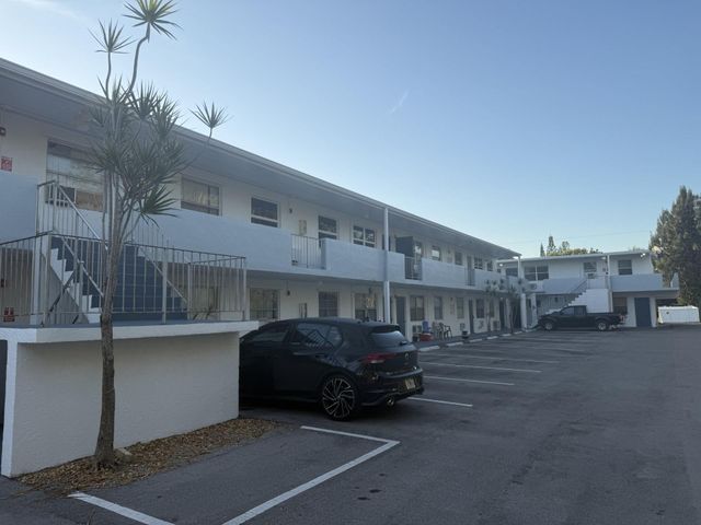 3211 SW 44th Street, Fort Lauderdale, FL 33312