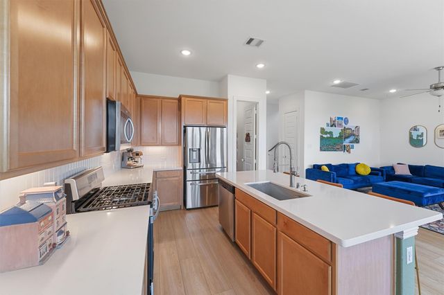 12526 Sabine Point Drive, Humble, TX 77346