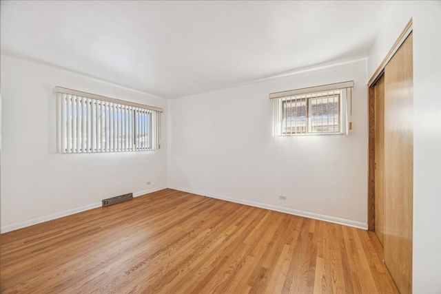 11121 Martindale Drive, Westchester, IL 60154