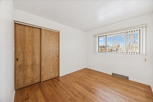 11121 Martindale Drive, Westchester, IL 60154