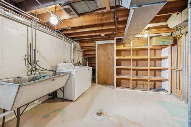 11121 Martindale Drive, Westchester, IL 60154