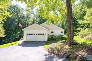 10920 Foreman Street, Lowell, MI 49331