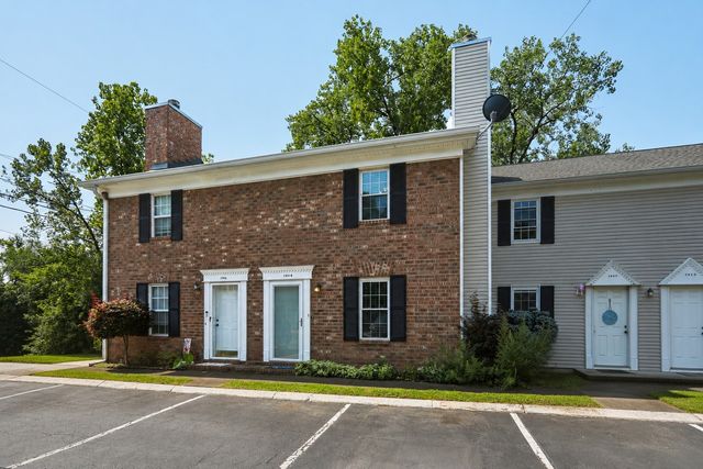 286 Donna Dr Apt B, Hendersonville, TN 37075