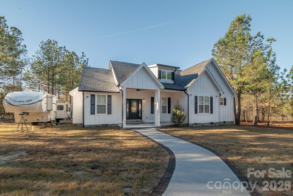 2038 Billy Jordan Road, Pageland, SC 29718