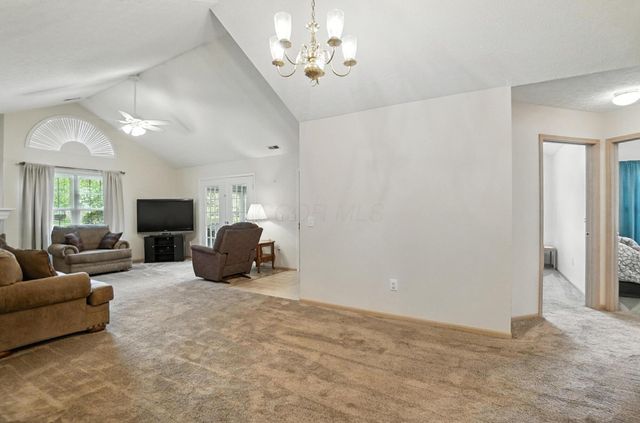 103 Abbeycross Lane, Westerville, OH 43082