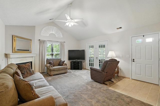 103 Abbeycross Lane, Westerville, OH 43082
