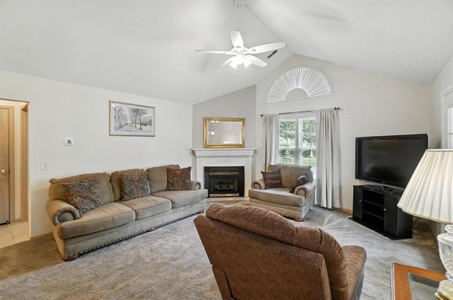 103 Abbeycross Lane, Westerville, OH 43082