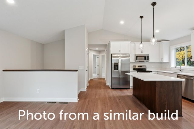 10509 Sumter Ave N, Brooklyn Park, MN 55445