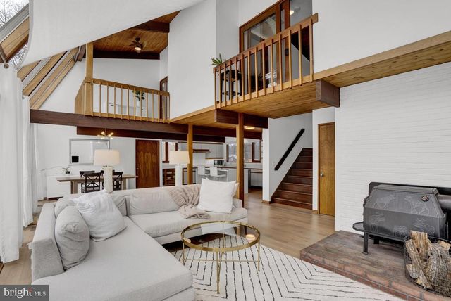 36 BLUE STONE CT, Chadds Ford, PA 19317