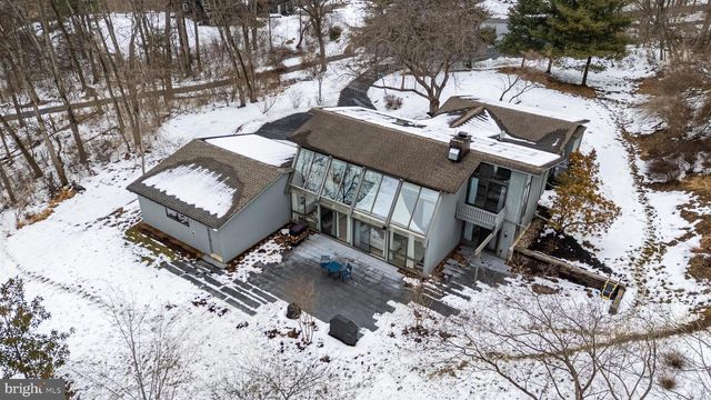 36 BLUE STONE CT, Chadds Ford, PA 19317