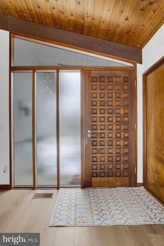 36 BLUE STONE CT, Chadds Ford, PA 19317