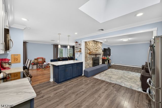 38 Butternut Dr, Vernon Twp., NJ 07462