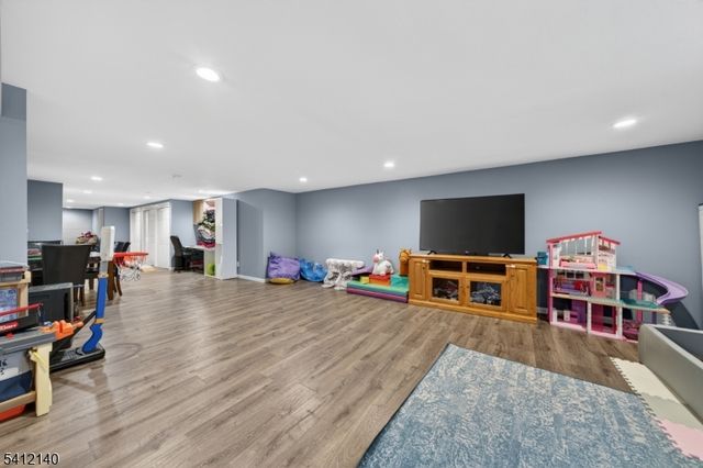 38 Butternut Dr, Vernon Twp., NJ 07462