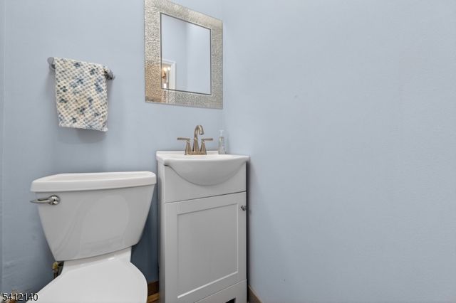 38 Butternut Dr, Vernon Twp., NJ 07462