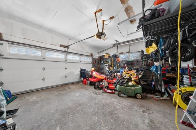 38 Butternut Dr, Vernon Twp., NJ 07462