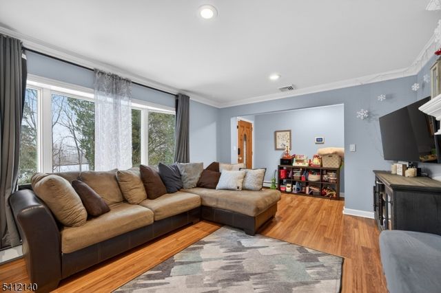 38 Butternut Dr, Vernon Twp., NJ 07462