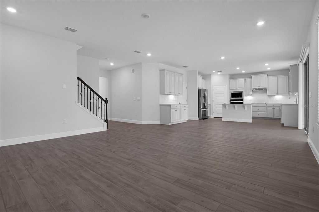 Image 4 of property listing at 11223 HOLLOW BAY DRIVE, Winter Garden, FL 34787