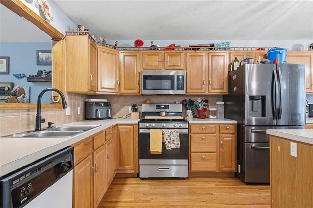 1417 5th Avenue, Leavenworth, KS 66048