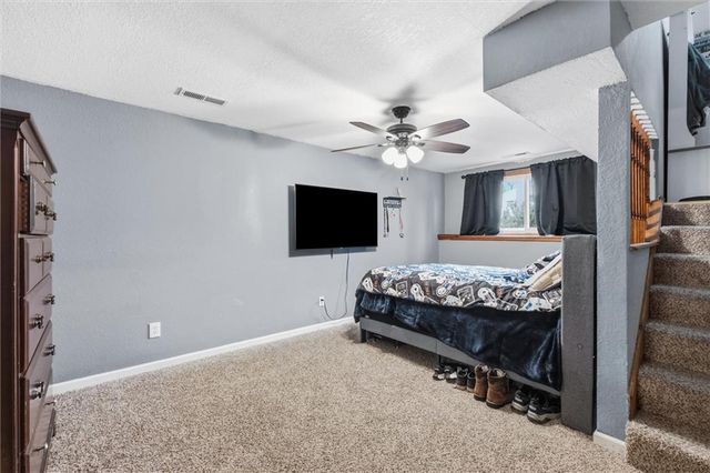 1417 5th Avenue, Leavenworth, KS 66048