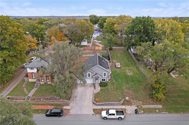 1417 5th Avenue, Leavenworth, KS 66048