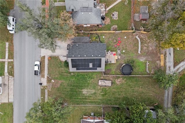 1417 5th Avenue, Leavenworth, KS 66048