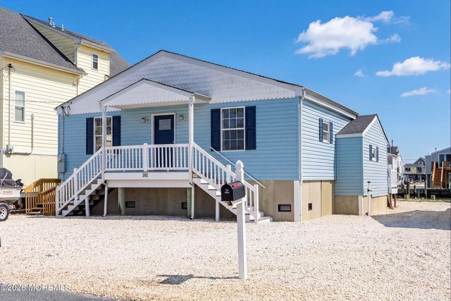 202 Heron Road, Tuckerton, NJ 08087
