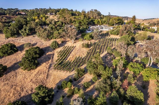 20550 Buena Monte Drive, San Jose, CA 95120
