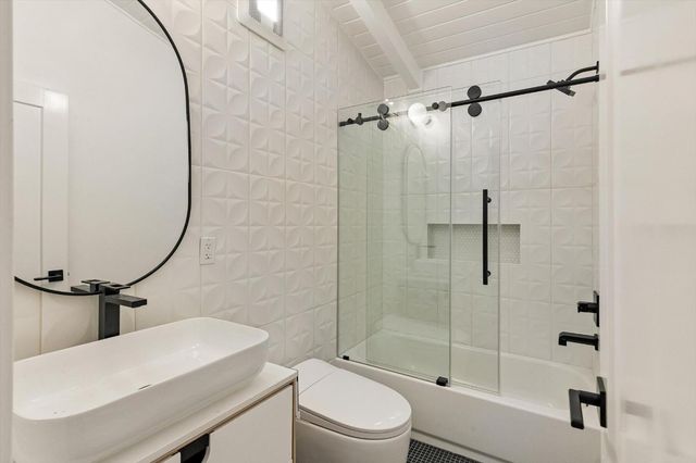 20550 Buena Monte Drive, San Jose, CA 95120
