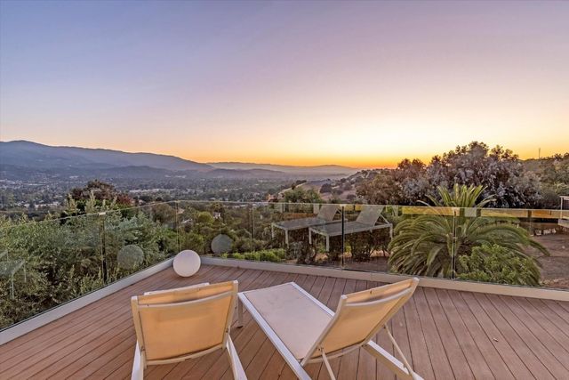 20550 Buena Monte Drive, San Jose, CA 95120