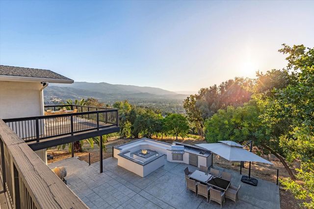 20550 Buena Monte Drive, San Jose, CA 95120