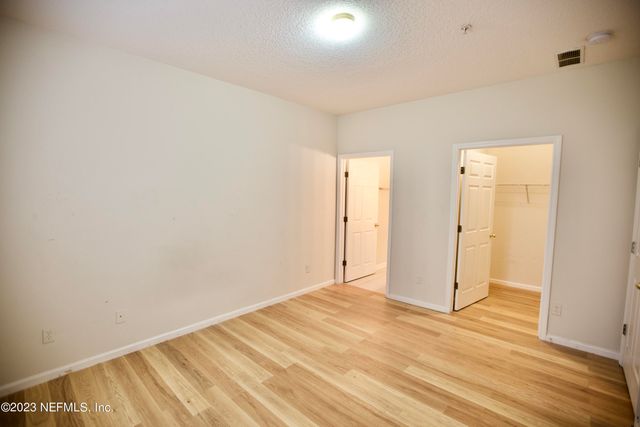 3600 LENIN PEAK Court 8, Jacksonville, FL 32210