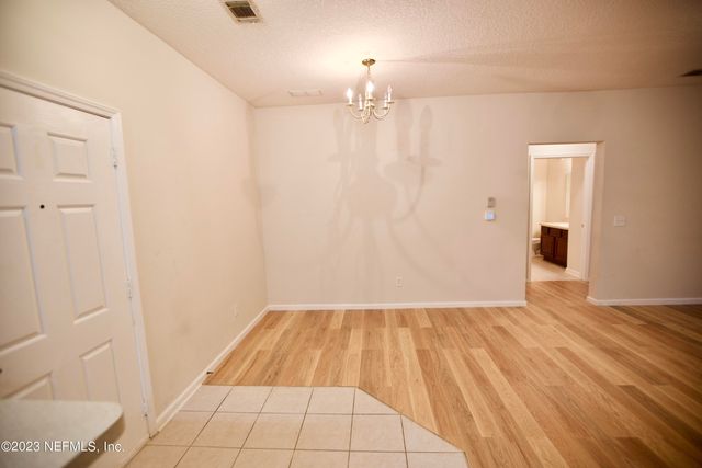 3600 LENIN PEAK Court 8, Jacksonville, FL 32210