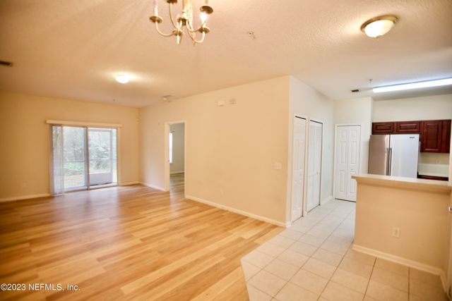 3600 LENIN PEAK Court 8, Jacksonville, FL 32210