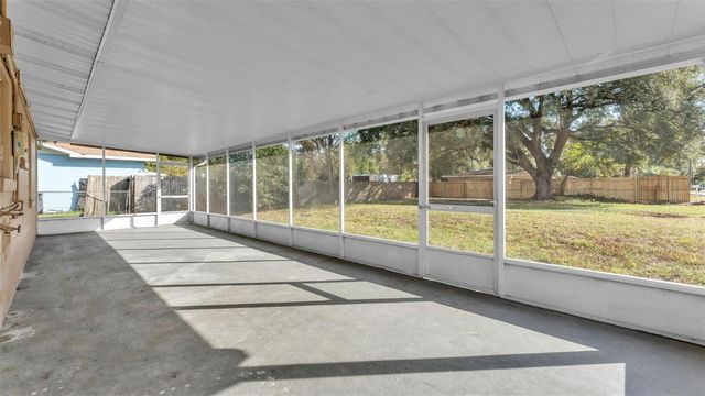 3190 AVENUE Q NW, Winter Haven, FL 33881