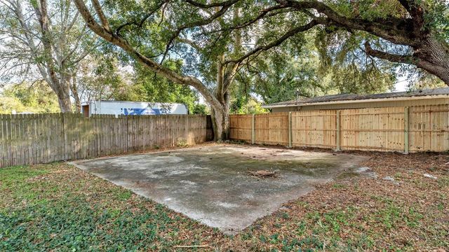 3190 AVENUE Q NW, Winter Haven, FL 33881