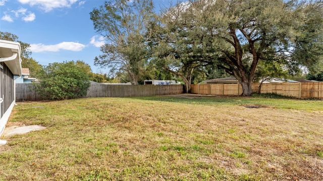 3190 AVENUE Q NW, Winter Haven, FL 33881
