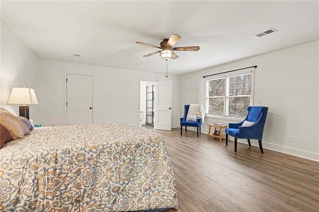 231 Breeze Hill Lane, Canton, GA 30114