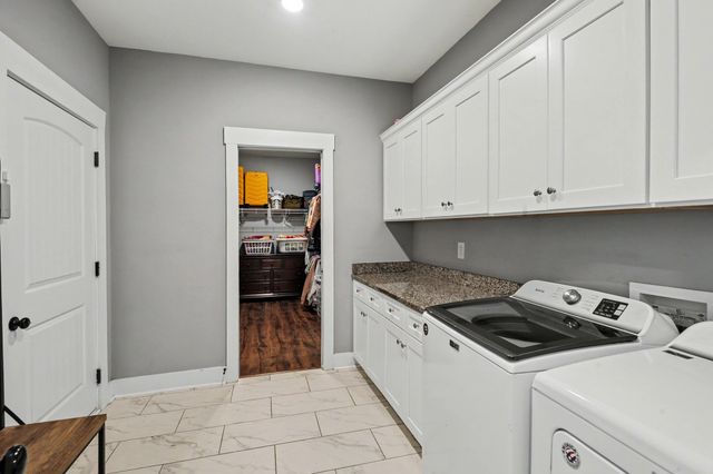 7208 Winding Way, Pleasant View, TN 37146