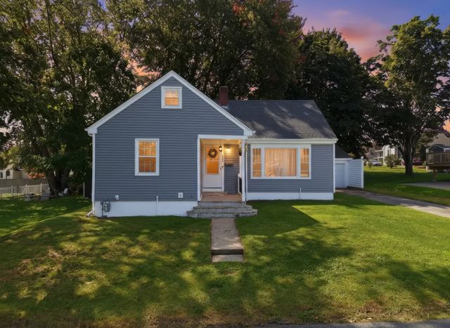283 Longhill Ave, Somerset, MA 02726
