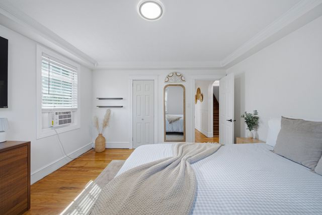 283 Longhill Ave, Somerset, MA 02726