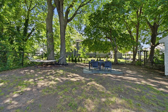 283 Longhill Ave, Somerset, MA 02726