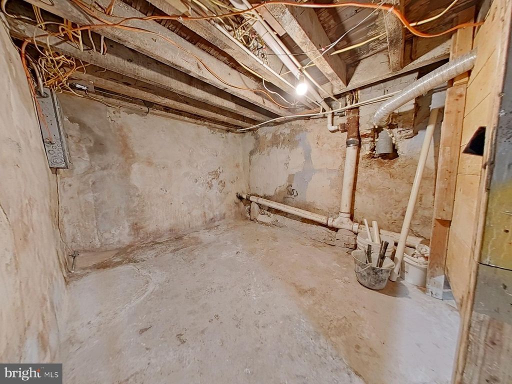 Image 23 of property listing at 3445 ARBOR ST, Philadelphia, PA 19134