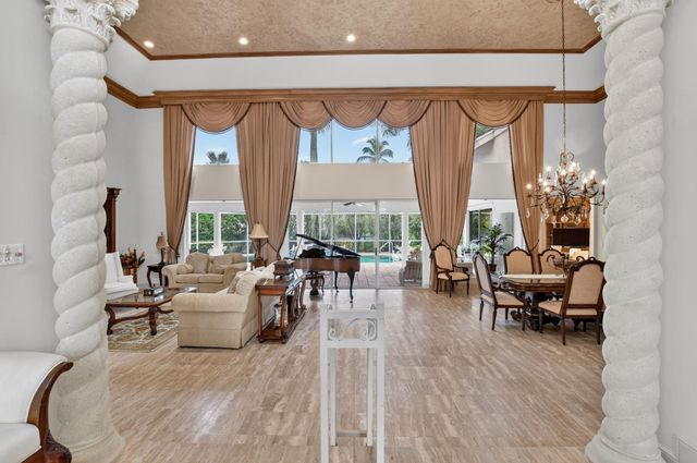 6243 NW 23rd Way, Boca Raton, FL 33496