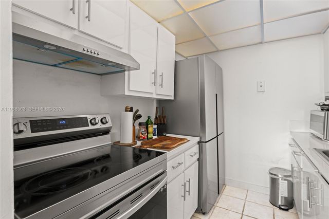2350 NE 135th Street 1006, North Miami, FL 33181