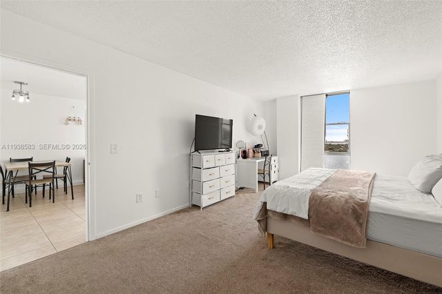 2350 NE 135th Street 1006, North Miami, FL 33181
